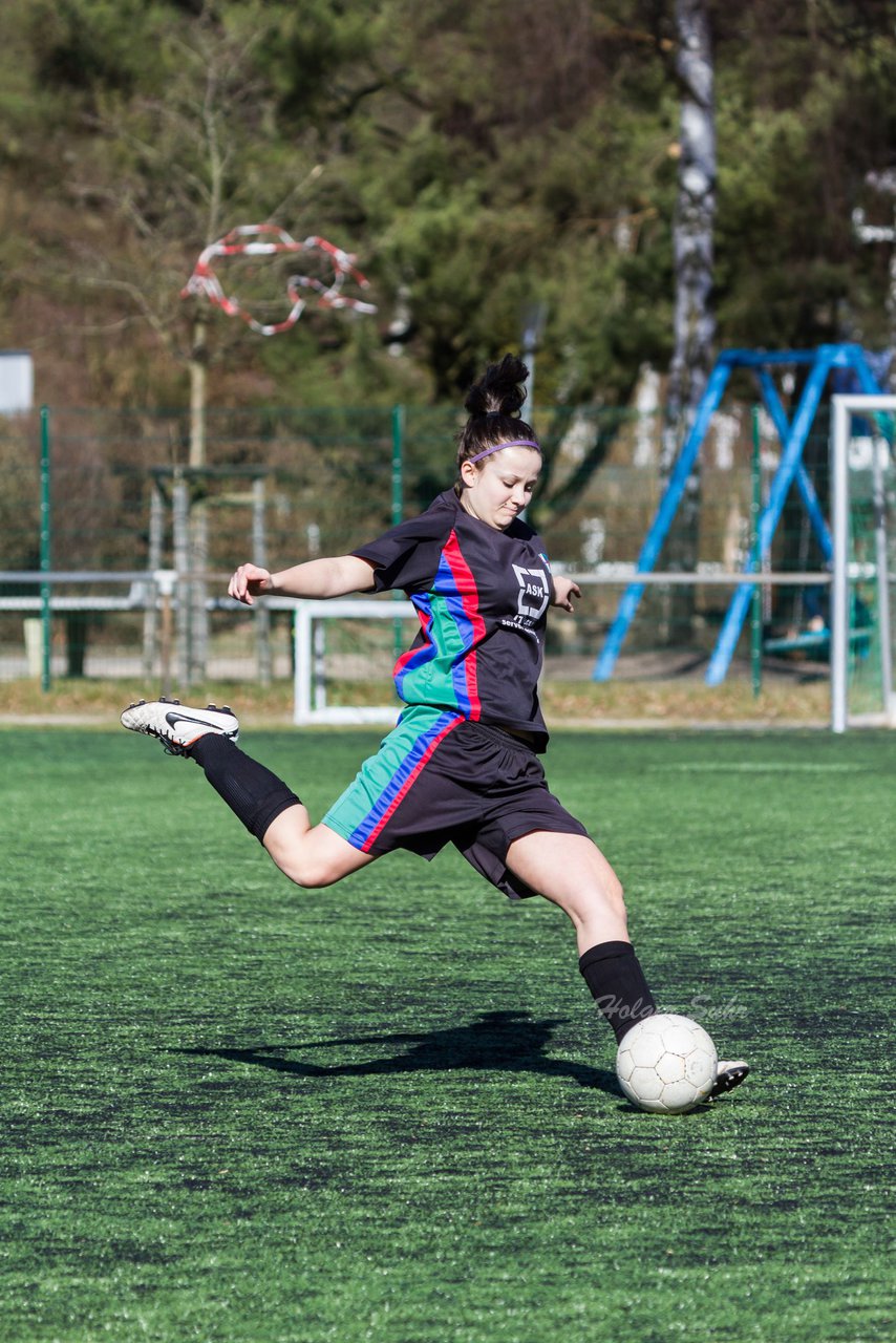 Bild 75 - B-Juniorinnen SV Henstedt-Ulzburg - MTSV Olympia Neumnster : Ergebnis: 0:4